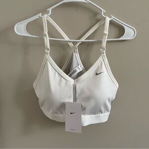 Nike sports bra Size: L